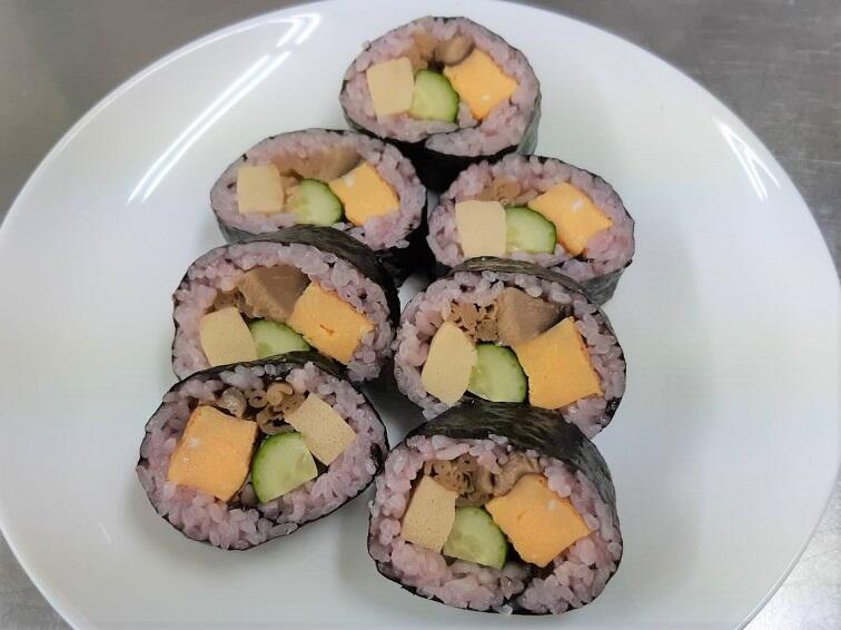 黒っ娘おばんざいの巻き寿司 - 買物する｜道の駅 北はりまエコミュージアム